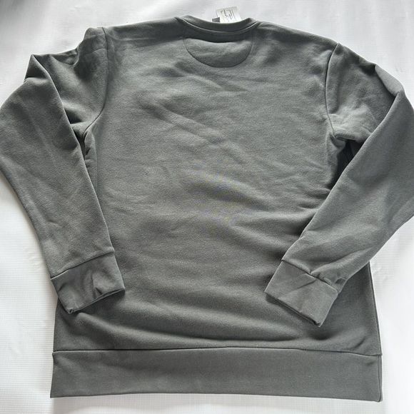 Handmade Embroidered Santa Highland Cow Sweatshirt With Kangaroo Pocket Small - Picture 8 of 8